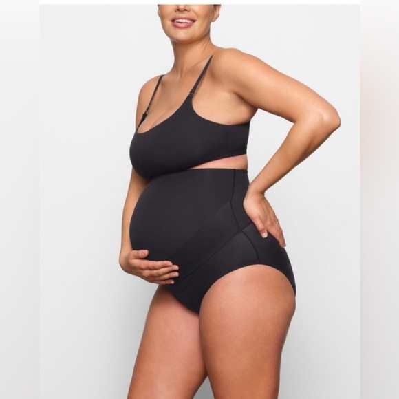 Skims fits everybody maternity high waisted brief NWT size small - Picture 2 of 6